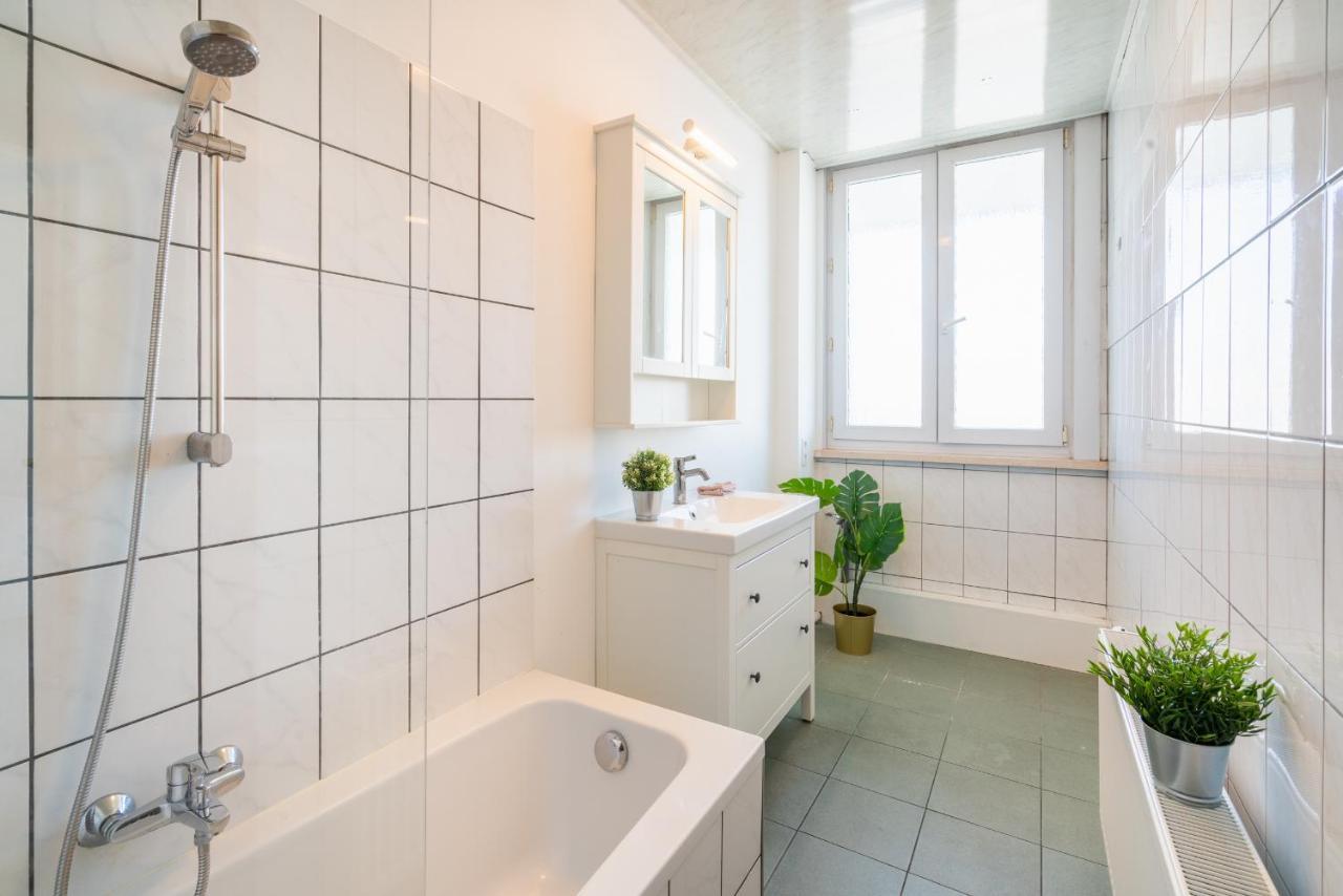 Large Antwerp City Center Apartments Zewnętrze zdjęcie